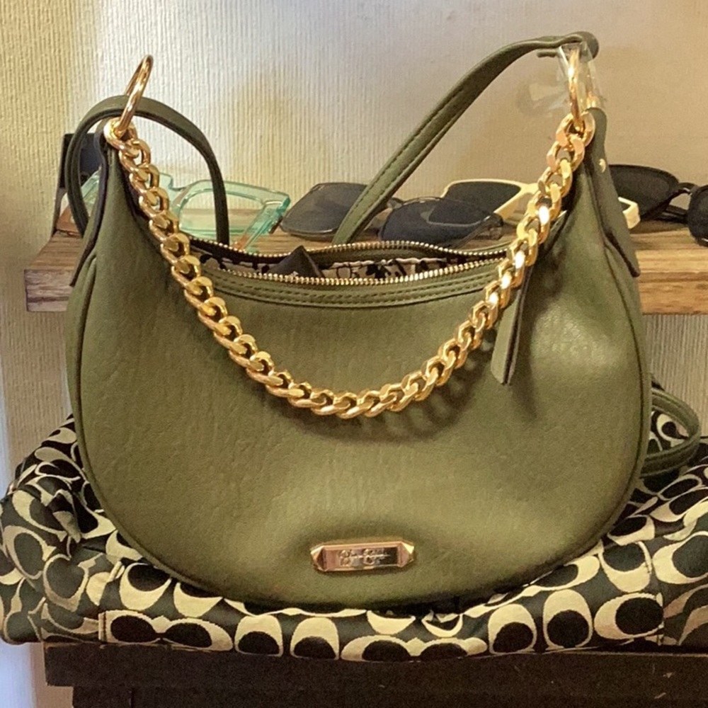 Jessica Simpson olive tone purse, gold chain
